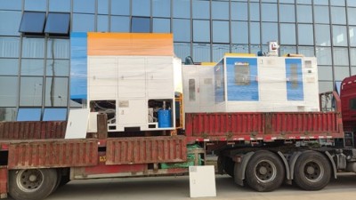 又發了2臺設備，內孔滾膠機GNP100和自動噴膠機PZ40